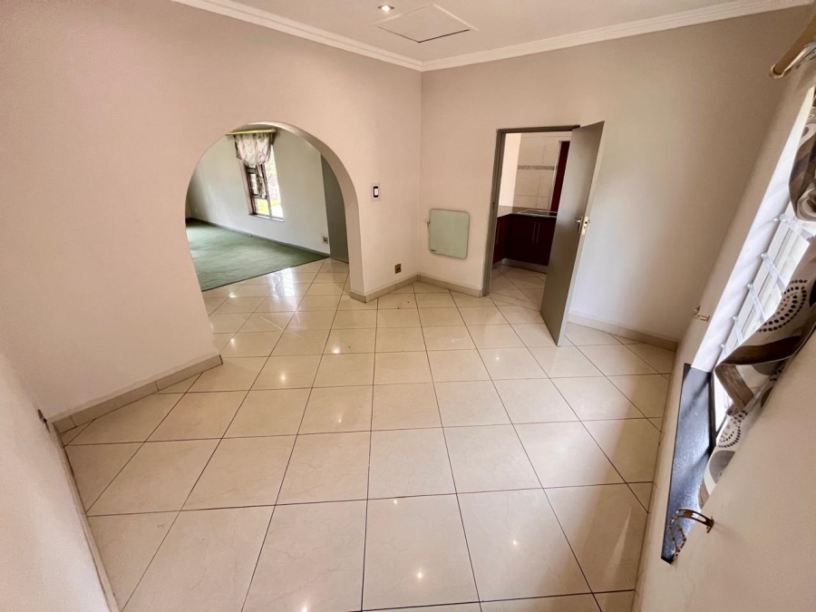 To Let 4 Bedroom Property for Rent in Stirling Eastern Cape